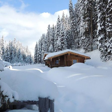 Almnest In Hochfuegen Mit Privat Spa Exteriör bild