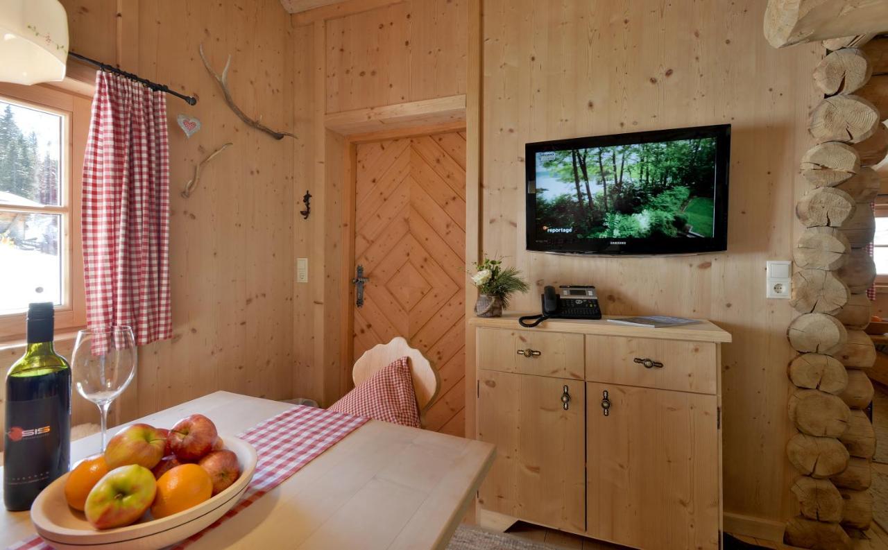 Almnest In Hochfuegen Mit Privat Spa Exteriör bild